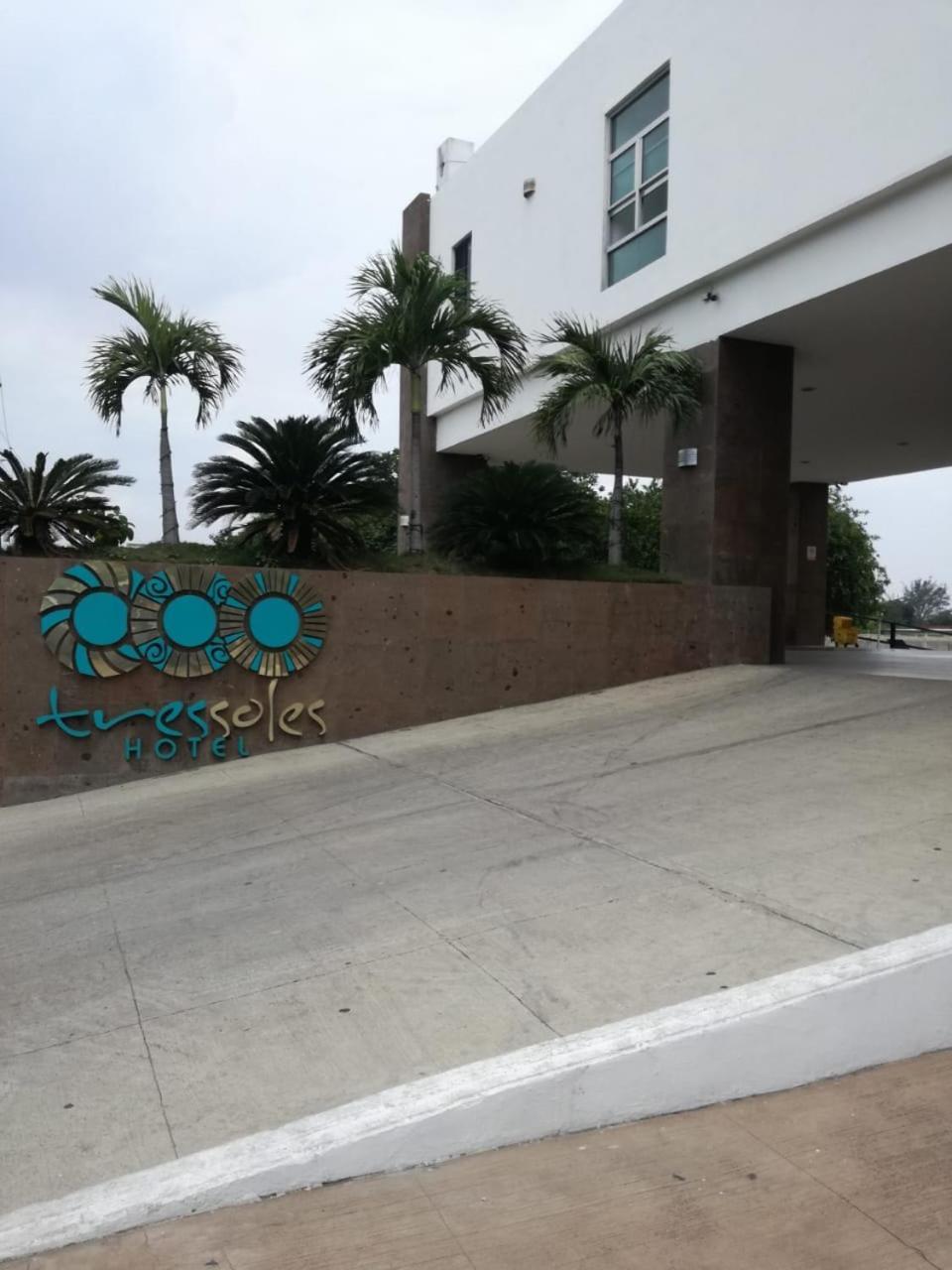 Hotel Tres Soles ซิวดัดมาเดโร ภายนอก รูปภาพ