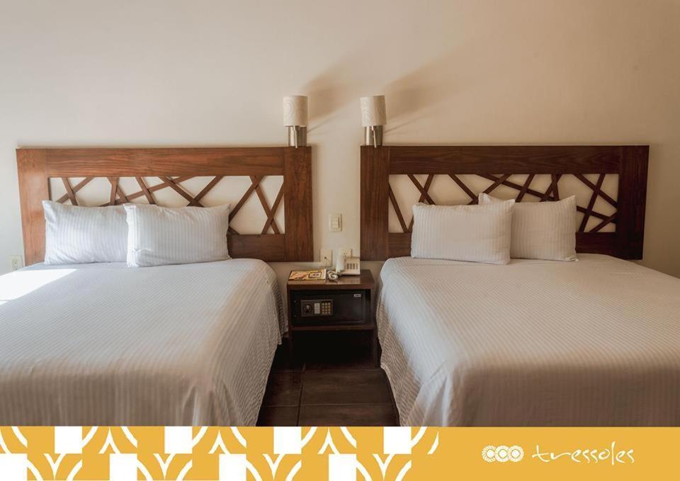 Hotel Tres Soles ซิวดัดมาเดโร ภายนอก รูปภาพ